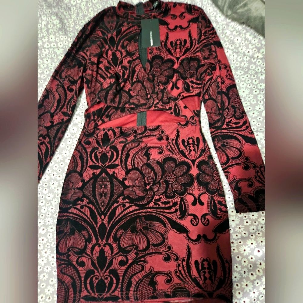 FN Burgundy and Black Bodycon Dress with Long Sleeves - Picture 2 of 4